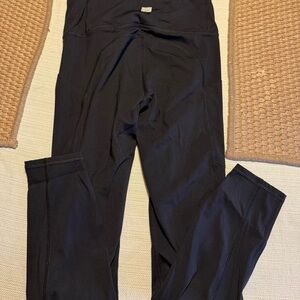 Vuori Black High-Rise Performance Leggings